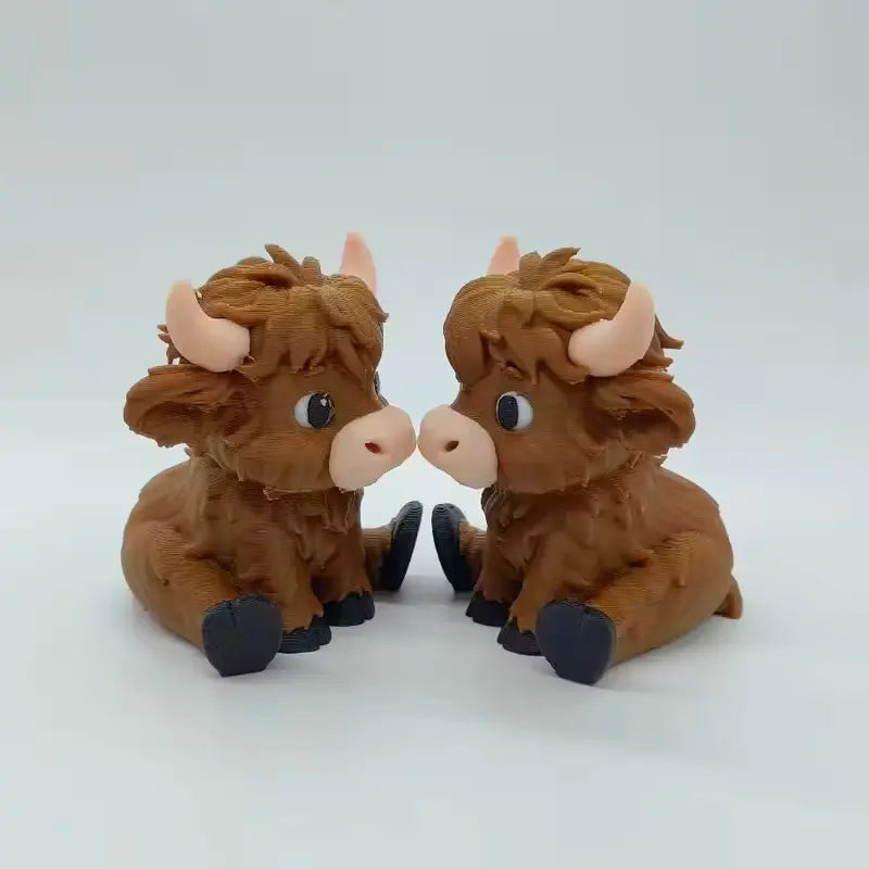 3D Printed Highland Cow Desk Pet Decor